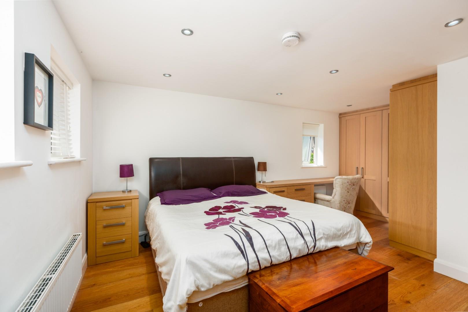 Moorland Avenue, Newton, Mumbles, SA3 4UA